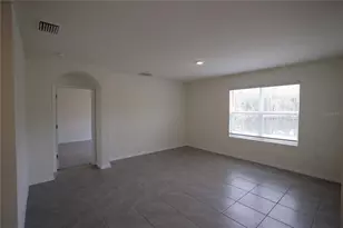 2803 Lotus Flower Trl, Wesley Chapel, FL 33543 - Photo 7