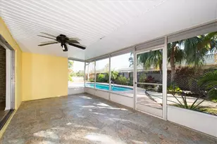 13400 91st Ave, Seminole, FL 33776 - Photo 19