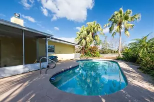 13400 91st Ave, Seminole, FL 33776 - Photo 3