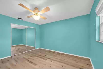 13400 91st Avenue, Seminole, FL 33776 - Photo 15