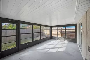 6204 Westport Dr, Port Richey, FL 34668 - Photo 23