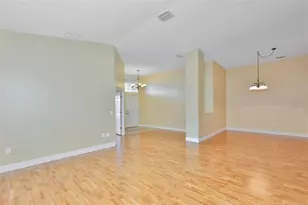 11813 Stonewood Gate Dr, Riverview, FL 33579 - Photo 7