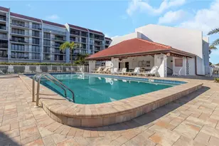 19111 Vista Bay Dr, Indian Shores, FL 33785 - Photo 33