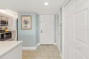 19111 Vista Bay Dr, Indian Shores, FL 33785 - Photo 5