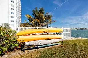 7310 Sunshine Skyway Ln S, Saint Petersburg, FL 33711 - Photo 45