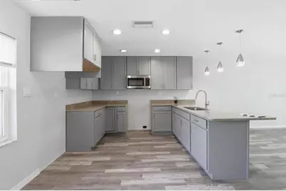 11372 W Bayshore Drive, Crystal River, FL 34429 - Photo 3