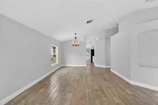 5529 Terrain De Golf Dr, Lutz, FL 33558 - Photo 11