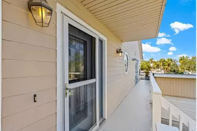 1902 Arrowhead Drive NE, Saint Petersburg, FL 33703 - Photo 47