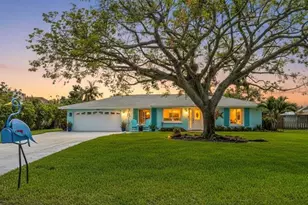 7817 Alhambra Dr, Bradenton, FL 34209 - Photo 3