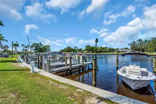 7817 Alhambra Dr, Bradenton, FL 34209 - Photo 9