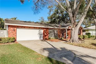 6952 122nd St, Seminole, FL 33772 - Photo 3