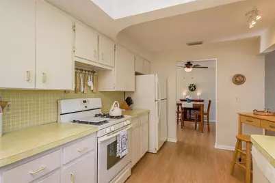 6952 122nd Street, Seminole, FL 33772 - Photo 13