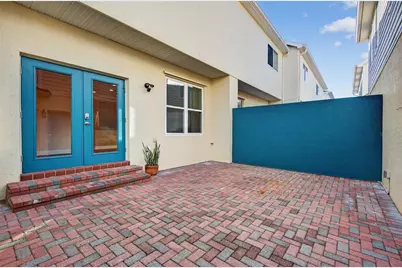 205 49th Avenue N, Saint Petersburg, FL 33703 - Photo 37