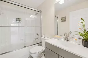 318 E Patterson St, Tampa, FL 33604 - Photo 9