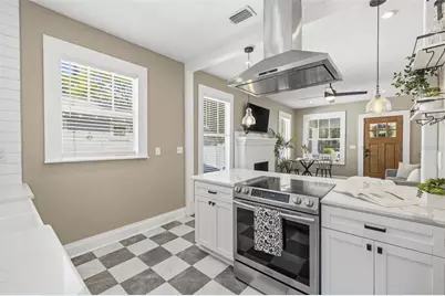 806 E Genesee Street, Tampa, FL 33603 - Photo 17