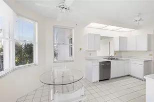 8001 Sailboat Key Blvd S, Saint Pete Beach, FL 33707 - Photo 15