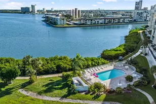 8001 Sailboat Key Blvd S, Saint Pete Beach, FL 33707 - Photo 51