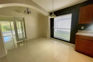 1031 Summer Breeze Dr, Brandon, FL 33511 - Photo 7