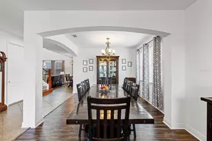 2214 Valterra Vista Way, Valrico, FL 33594 - Photo 9