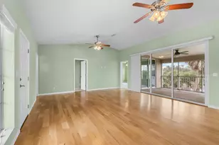 2606 River Bend Dr, Ruskin, FL 33570 - Photo 11