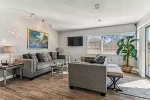 902 Beltrees St, Dunedin, FL 34698 - Photo 15