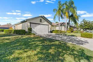 1025 New Winsor Loop, Sun City Center, FL 33573 - Photo 43