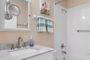 1025 New Winsor Loop, Sun City Center, FL 33573 - Photo 31