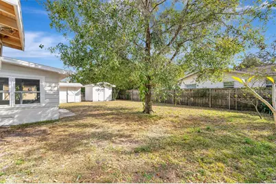 2003 E Hanna Avenue, Tampa, FL 33610 - Photo 63