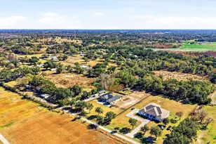 8447 Harvey Walden Dr, Plant City, FL 33565 - Photo 61