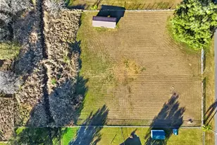 7005 Cripple Creek Rd, Plant City, FL 33565 - Photo 1