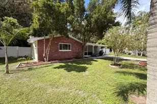 7235 Redbud Ct, New Port Richey, FL 34653 - Photo 3