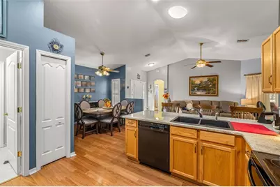 29335 Caddy Shack Lane E, San Antonio, FL 33576 - Photo 11