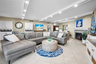 1660 Gulf Blvd, Clearwater Beach, FL 33767 - Photo 21