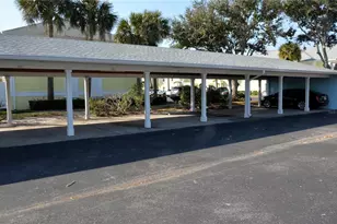 205 Pompano Dr SE, Saint Petersburg, FL 33705 - Photo 27