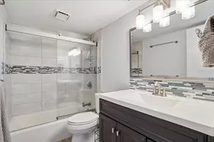 205 Pompano Dr SE, Saint Petersburg, FL 33705 - Photo 19
