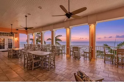 205 Pompano Drive SE #B, Saint Petersburg, FL 33705 - Photo 43