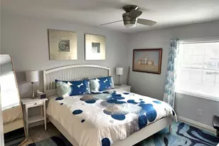 205 Pompano Dr SE, Saint Petersburg, FL 33705 - Photo 9