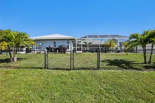 257 Medalist Rd, Rotonda West, FL 33947 - Photo 27