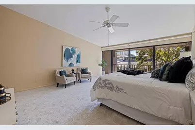 301 2nd Street N #7, Saint Petersburg, FL 33701 - Photo 45