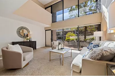 301 2nd Street N #7, Saint Petersburg, FL 33701 - Photo 3