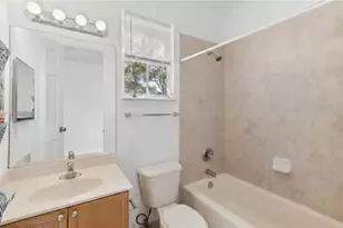 247 Lake Monterey Cir, Boynton Beach, FL 33426 - Photo 13