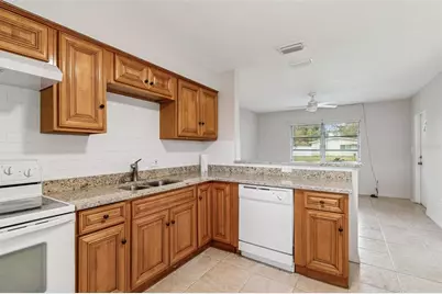 10970 Grove Terrace, Seminole, FL 33772 - Photo 15