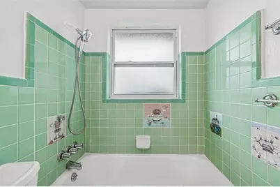 10970 Grove Terrace, Seminole, FL 33772 - Photo 23