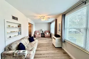 2071 Australia Way W, Clearwater, FL 33763 - Photo 11