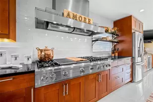 614 Norton St, Longboat Key, FL 34228 - Photo 11