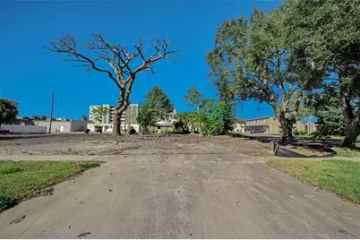 7301 1st Avenue S, Saint Petersburg, FL 33707 - Photo 13