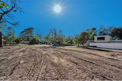 7301 1st Avenue S, Saint Petersburg, FL 33707 - Photo 11