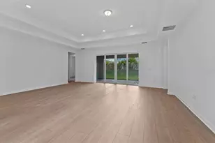 5164 Everlong Dr, Apollo Beach, FL 33572 - Photo 5