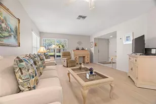 1027 Bowsprit Ln, Holiday, FL 34691 - Photo 7