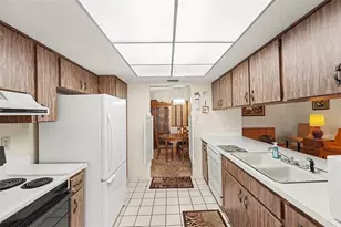 1529 Coachlight Way, Dunedin, FL 34698 - Photo 11